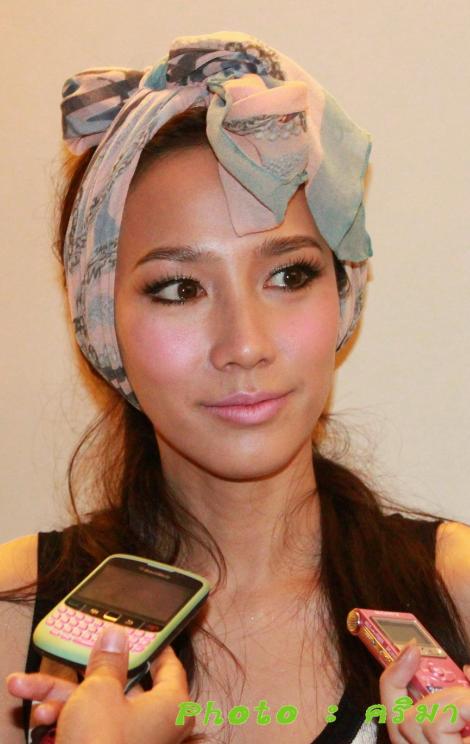 อั้ม พัชราภา fashion show in HSBC