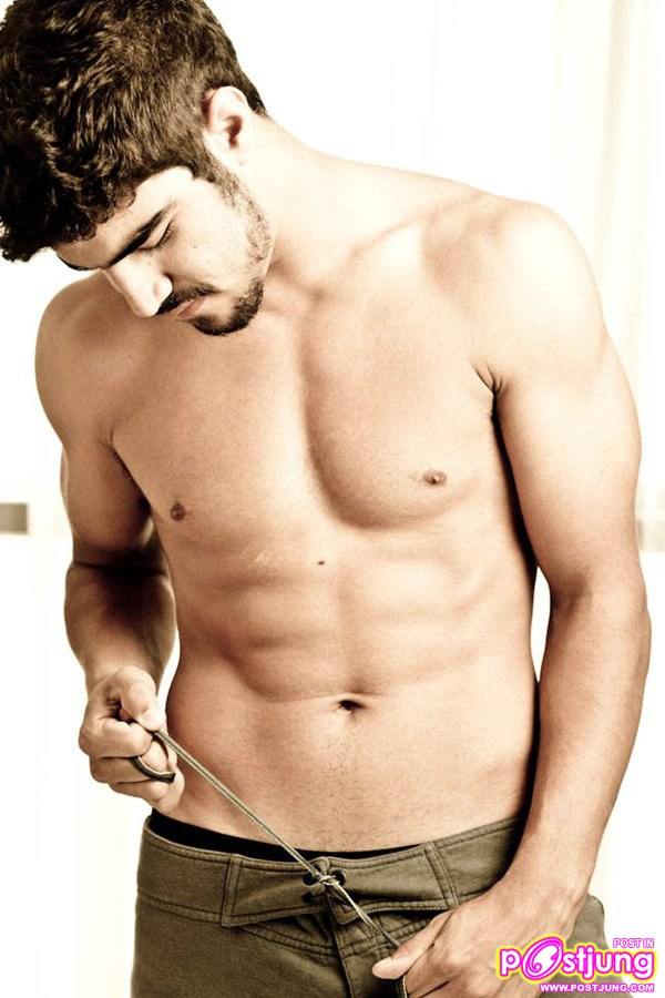 Caio Cesar หล่อน่ารักน่าหยิก