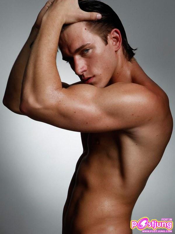 หนุ่มคนไหนถูกใจคุณบ้างครับ