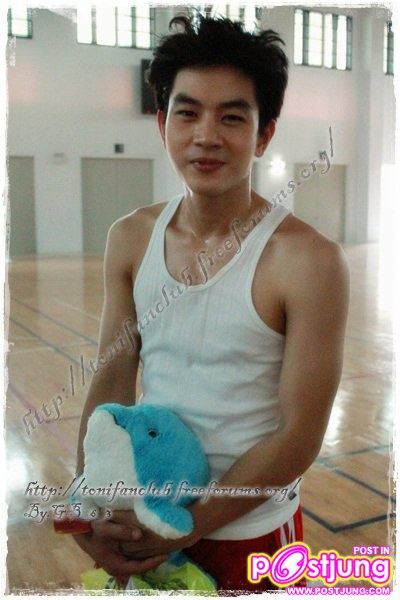 (เก็บตก) โทนี่ @กองถ่ายละครโลมากล้าท้าฝัน