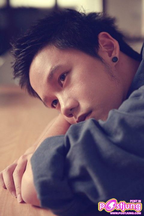 [New Photoshoot] August Band