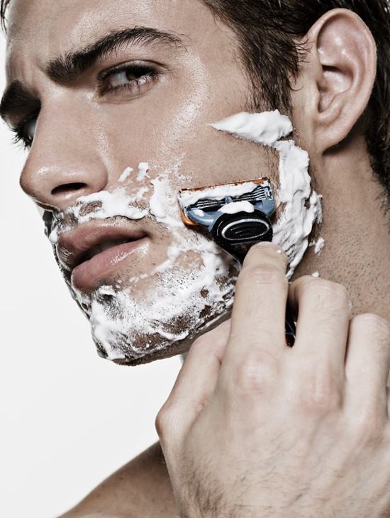 พาไปกอดก่อนนอนสักคนมั้ยครับ