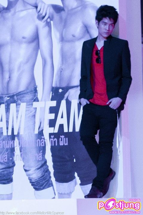 อวบอ้วน @Grand Opening Attitude Magazine Thailand