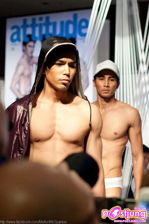 ภาพงาน [Launch Party] Grand-Opening attitude magazine Thailand 2011