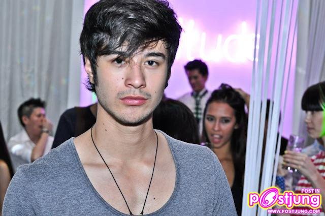 ภาพงาน [Launch Party] Grand-Opening attitude magazine Thailand 2011