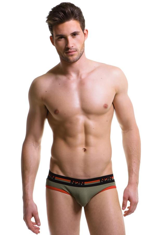 หนุ่มในฝันของใครหลายคน