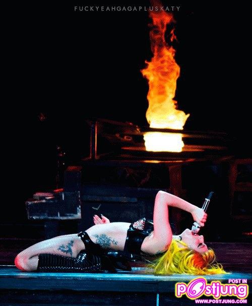 lady gaga & ช๊อตน่ารักน่ารักของเธอ