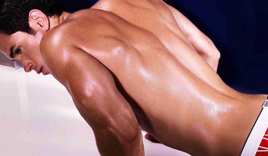 เหล่านายแบบก่อนนอนครับ