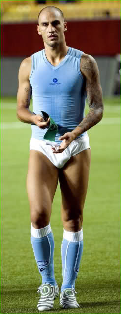 เปาโล คันนาวาโร่ จากนาโปลี