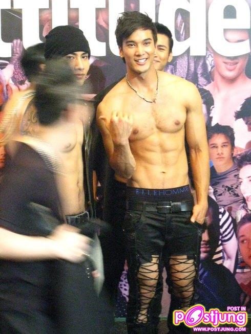 (เก็บตก) งานLaunch Party attitude Thailand 2011นายแบบแซ่บซ่าส์ จี๊ดดดดกันทั้งงาน