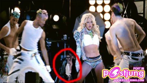 lady gaga & ถูกเหยียดหยามมากไปน้ะบางที