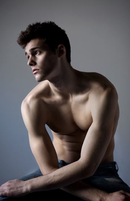 นายแบบน่าสัมผัส