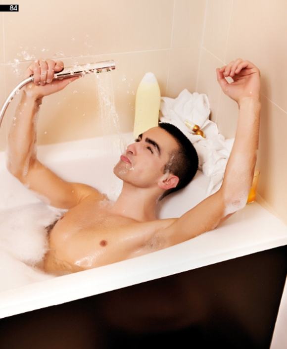 หล่อน่ารักแบบนี้หาได้ที่ไหน