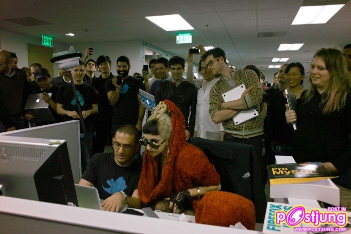 lady gaga & ไปสำนัหงานทวิตเตอร์ที่SanFrancisco