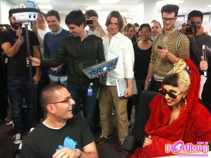 lady gaga & ไปสำนัหงานทวิตเตอร์ที่SanFrancisco
