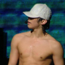 Rain ฟีเวอร์ หนุ่มตี๋ เซ็กซี่ เร้าใจ