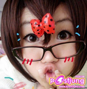 เด็กเเว่นน่ารัก