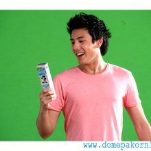 โดม เบื้องหลังถ่ายโฆษณายาสีฟัน..