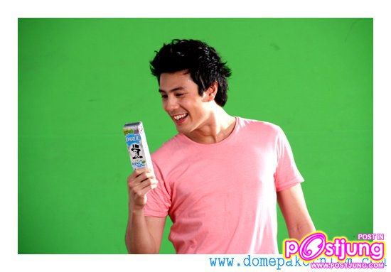 โดม เบื้องหลังถ่ายโฆษณายาสีฟัน..