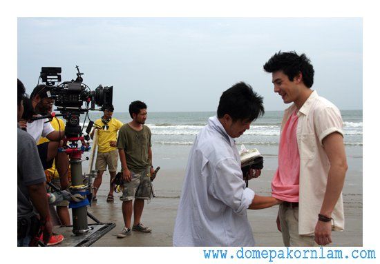 โดม เบื้องหลังถ่ายโฆษณายาสีฟัน..