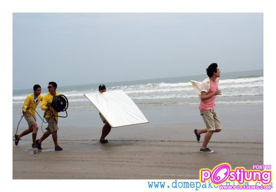 โดม เบื้องหลังถ่ายโฆษณายาสีฟัน..