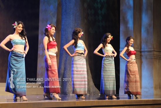 ประมวลภาพ ฟ้ามิสไทยแลนด์ยูนิเวิร์ส