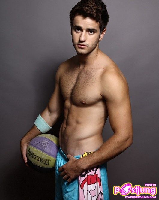 Muriel photoshoot for Junior Magazine