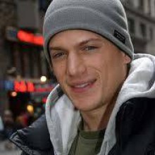 เวนท์เวิร์ท เอิร์ล มิลเลอร์ (Wentworth Earl Miller) หล่อทุกรูป3