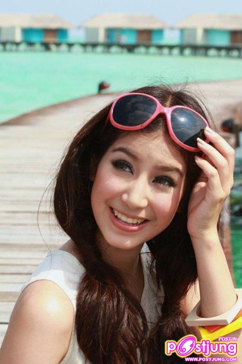 มิ้นต์-ชาลิดา เบื้องหลังถ่ายนิตยสาร Ray vol.5 no.55 March 2011