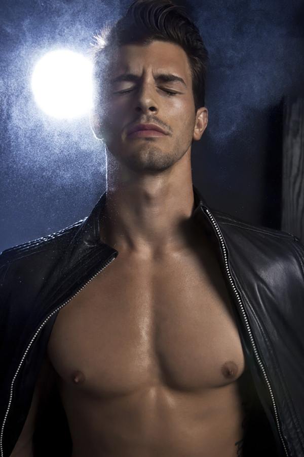 หนุ่มๆล่ำๆหล่อๆ