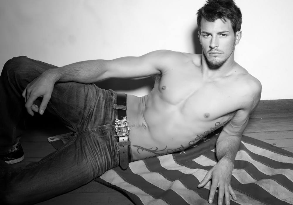 หนุ่มๆล่ำๆหล่อๆ