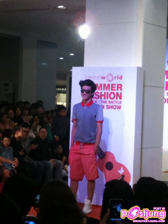 เก้า งานSummer Fashion -Unpack The Battle @ Central World