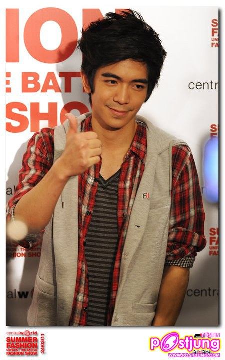 ต้อล เดินแบบในงาน Summer Fashion - Unpack The Battle @ Central World