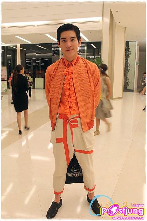 อวบอ้วน เดินแบบงานBIFW 2011 [Brand : Theatre]