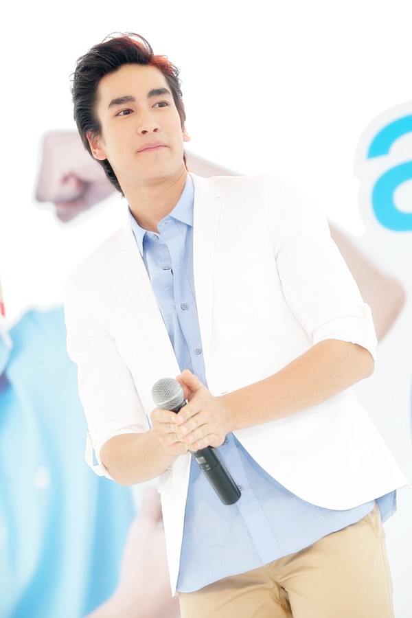 ณเดชไปเที่ยวโคราชกับโฟร์โมสต์