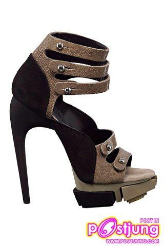 Brand รองเท้าที่สาวกแฟชั่นไม่ควรพลาด