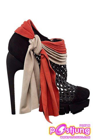 Brand รองเท้าที่สาวกแฟชั่นไม่ควรพลาด