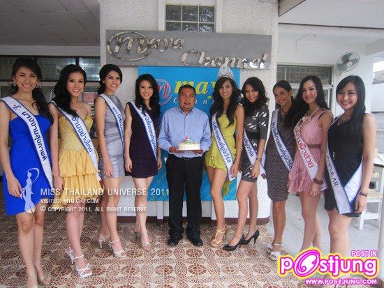 คณะมิสไทยแลนด์ยูนิเวิร์ส ประจำปี 2554 ขอบคุณสื่อมวลชน