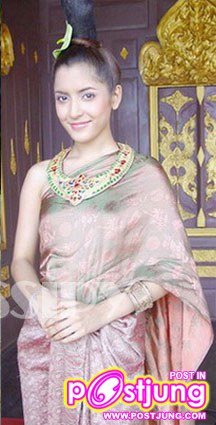 พิงค์กี้ สาวิกา