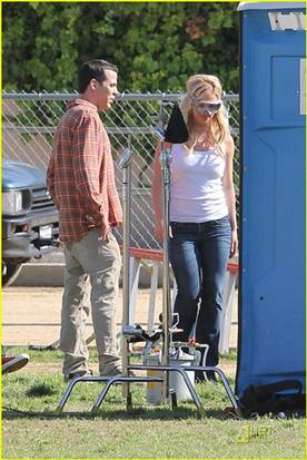 Britney Spears VS  jackass