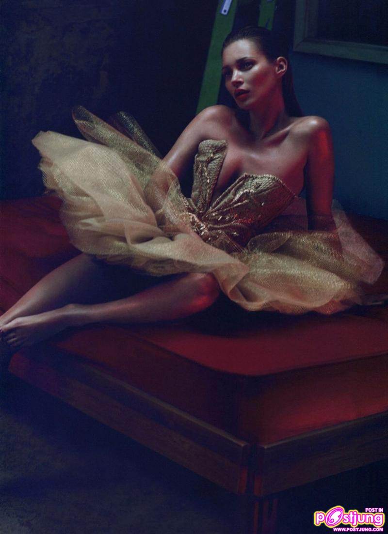 Kate Moss @Vogue Japan May 2011