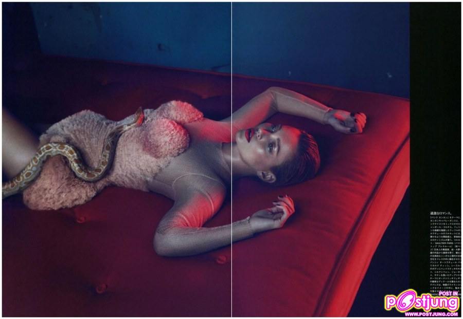 Kate Moss @Vogue Japan May 2011