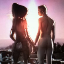 [แรง]ซุปเปอร์สตาร์สาว Katy Perry premiere [E.T.] แล้ววันนี้