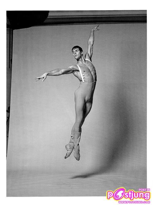 Roberto Bolle @ GQ Style Italia S/S 2011