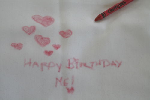 lady gaga & ใครอยากได้ผ้าปูโต๊ะที่เธอเขียน