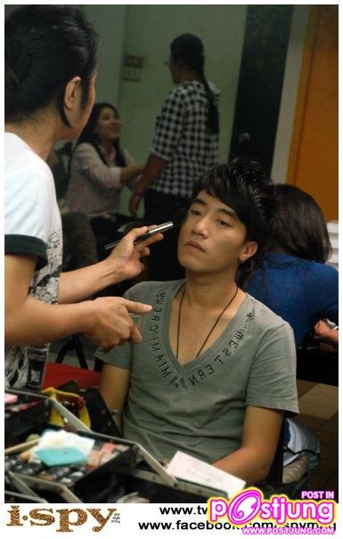 Singular @ I-SPY no.263 April 2011