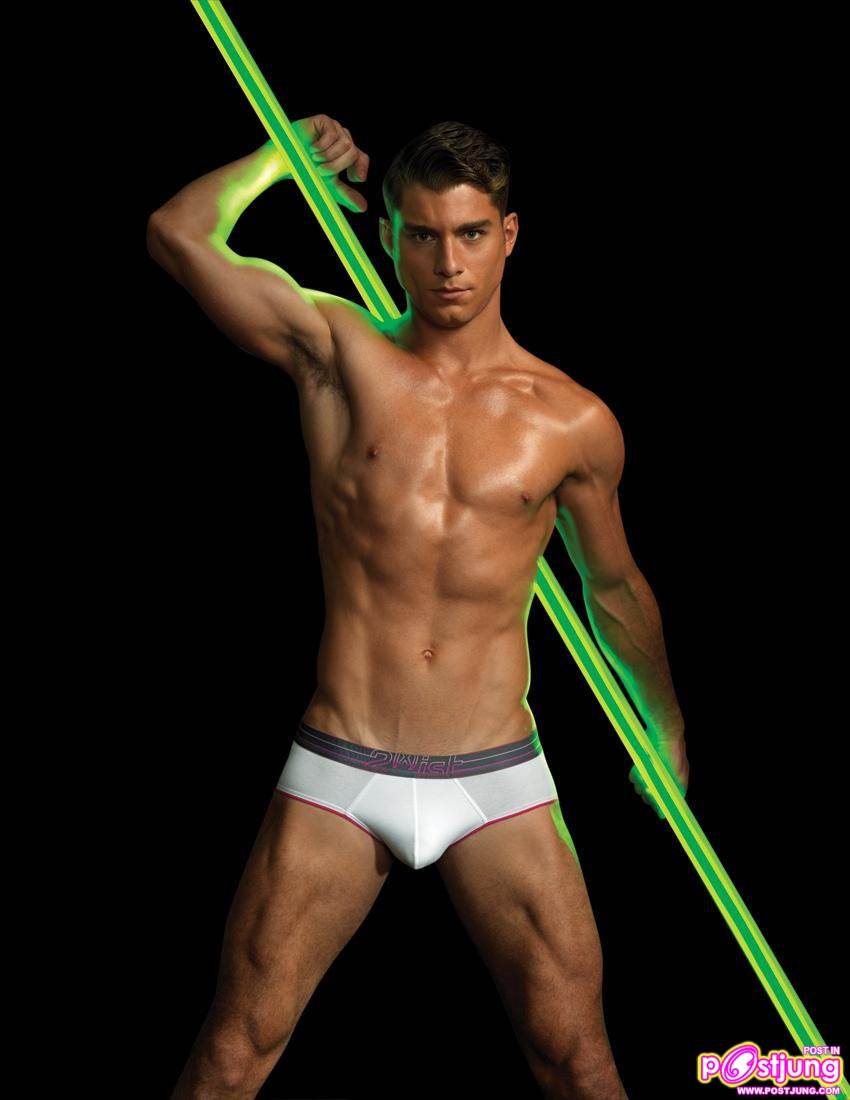 Andre Ziehe Shoot-for 2xist [NEON]