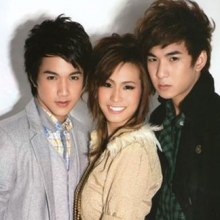 ริท-เซน[เดอะสตาร์] &หลิง ทิพย์รัตน์ @Her World vol.8 no.86 April 2011