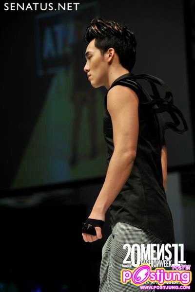 อั๊ต-อัษฎา @Singapore:Men's Fashion Week 2011 [Brand-ATZU]