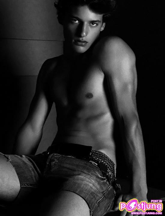 Photoshoot men album 200